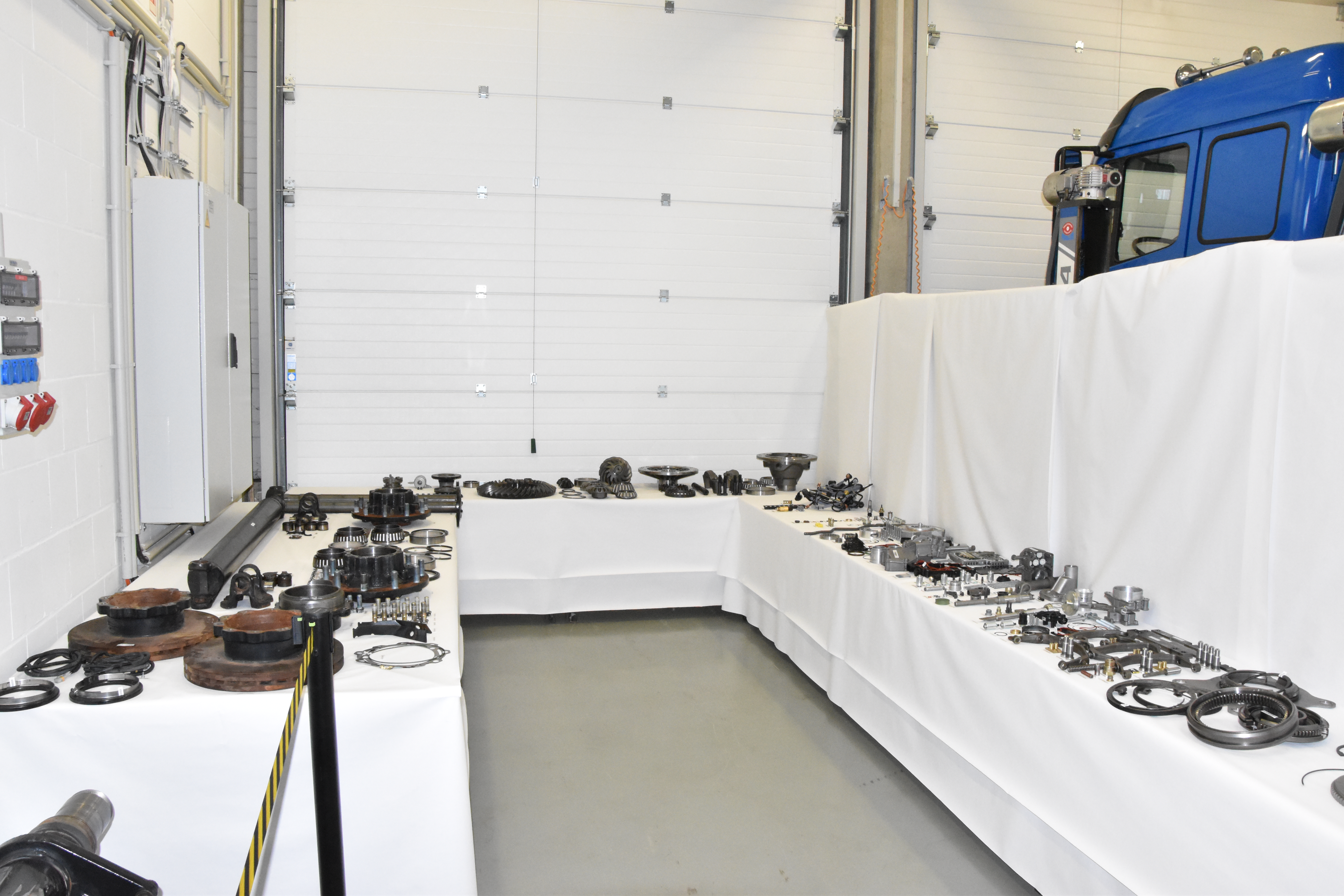 Exhibition Commercial Vehicle Components