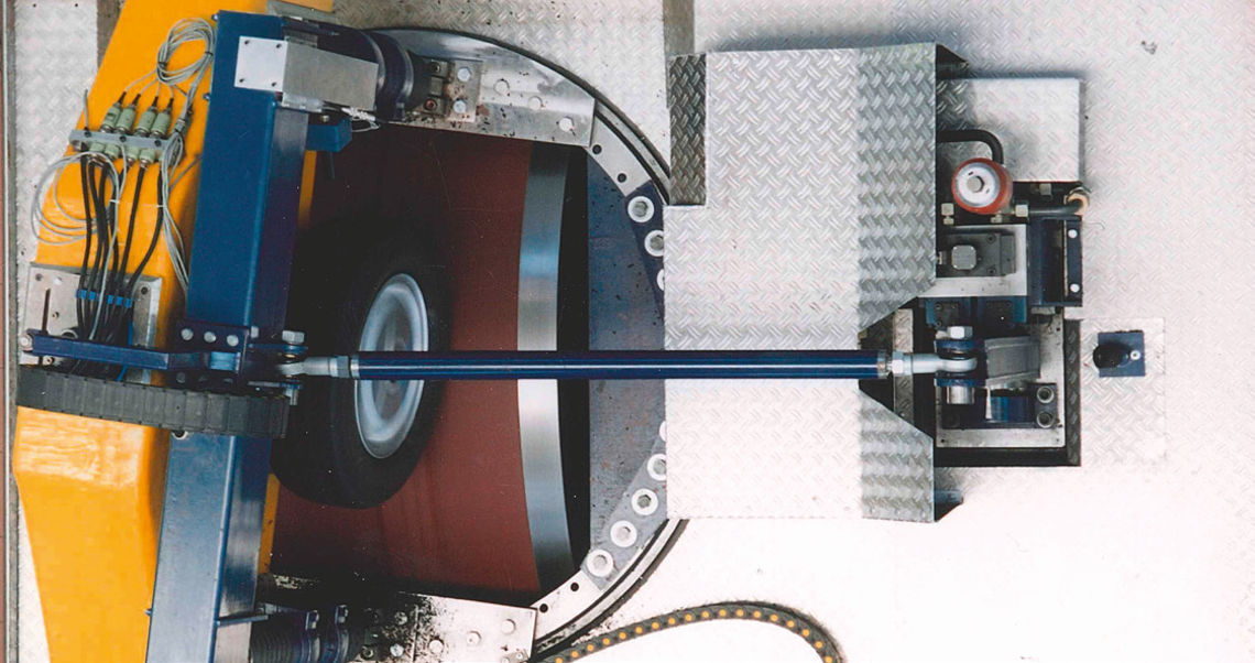 Motorcycle Tyre Test Rig